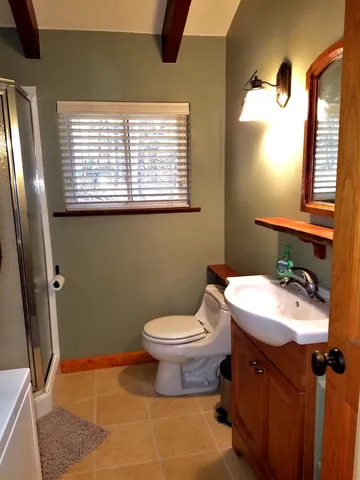 $1,750 | 52 Covered Bridge Lane, Bartlett, NH 03812