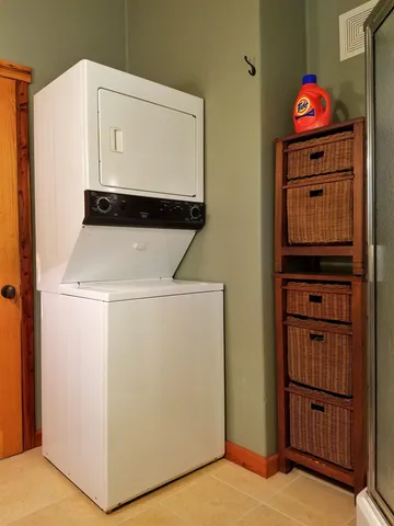 $1,750 | 52 Covered Bridge Lane, Bartlett, NH 03812