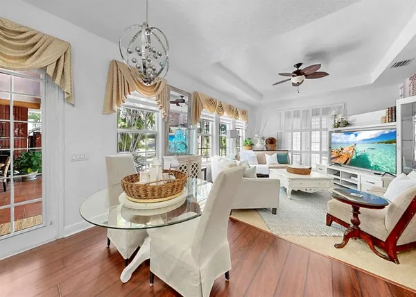 $449,900 | 420 Manns Harbor Drive, Apollo Beach, FL 33572