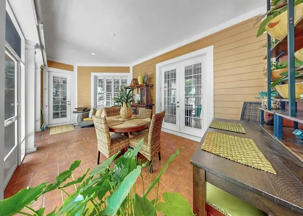 $449,900 | 420 Manns Harbor Drive, Apollo Beach, FL 33572
