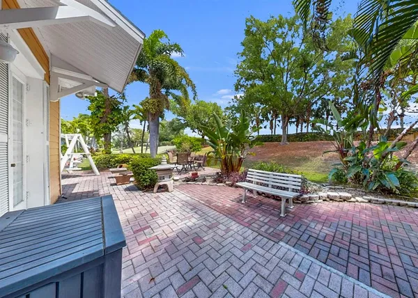 $449,900 | 420 Manns Harbor Drive, Apollo Beach, FL 33572