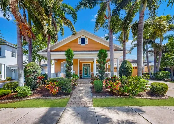 $449,900 | 420 Manns Harbor Drive, Apollo Beach, FL 33572