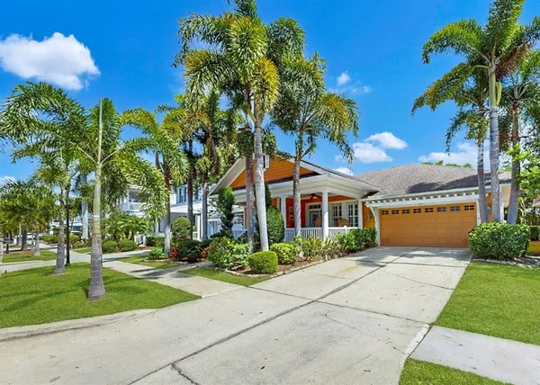 $449,900 | 420 Manns Harbor Drive, Apollo Beach, FL 33572