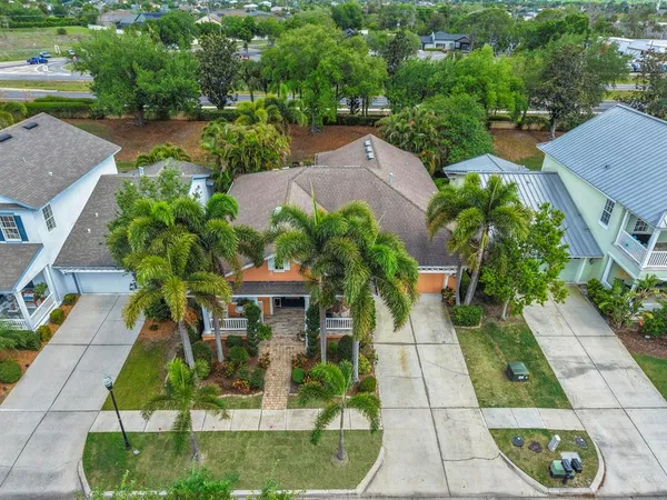 $449,900 | 420 Manns Harbor Drive, Apollo Beach, FL 33572