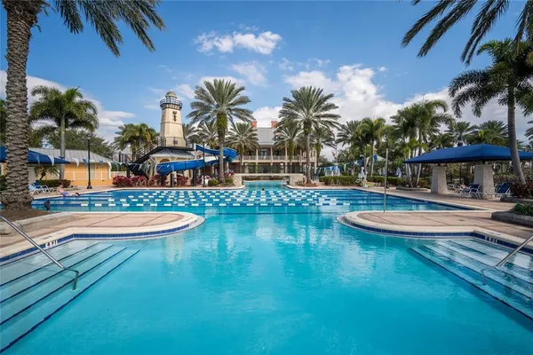 $449,900 | 420 Manns Harbor Drive, Apollo Beach, FL 33572