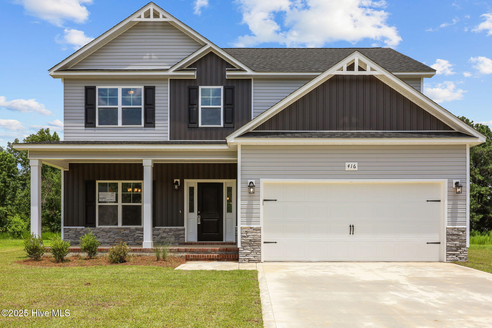 416 Windermere Road Hubert, NC 28539 - Photo 1 of 36 1-web-or-mls-416 Windermere Rd 091