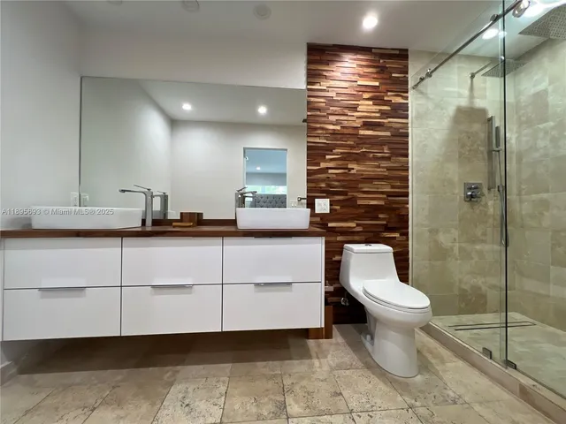 $5,800 | 1405 North 46th Avenue, Unit 1405, Hollywood, FL 33021