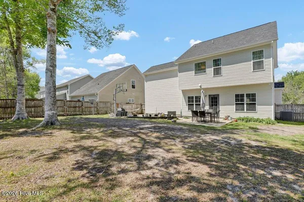 $2,200 | 109 Katrina Street, Sneads Ferry, NC 28460