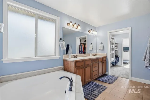 $896,500 | 946 West Bacall Street, Meridian, ID 83646