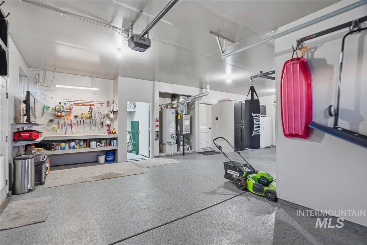 946 West Bacall Street Meridian, ID 83646 - Photo 35 of 47