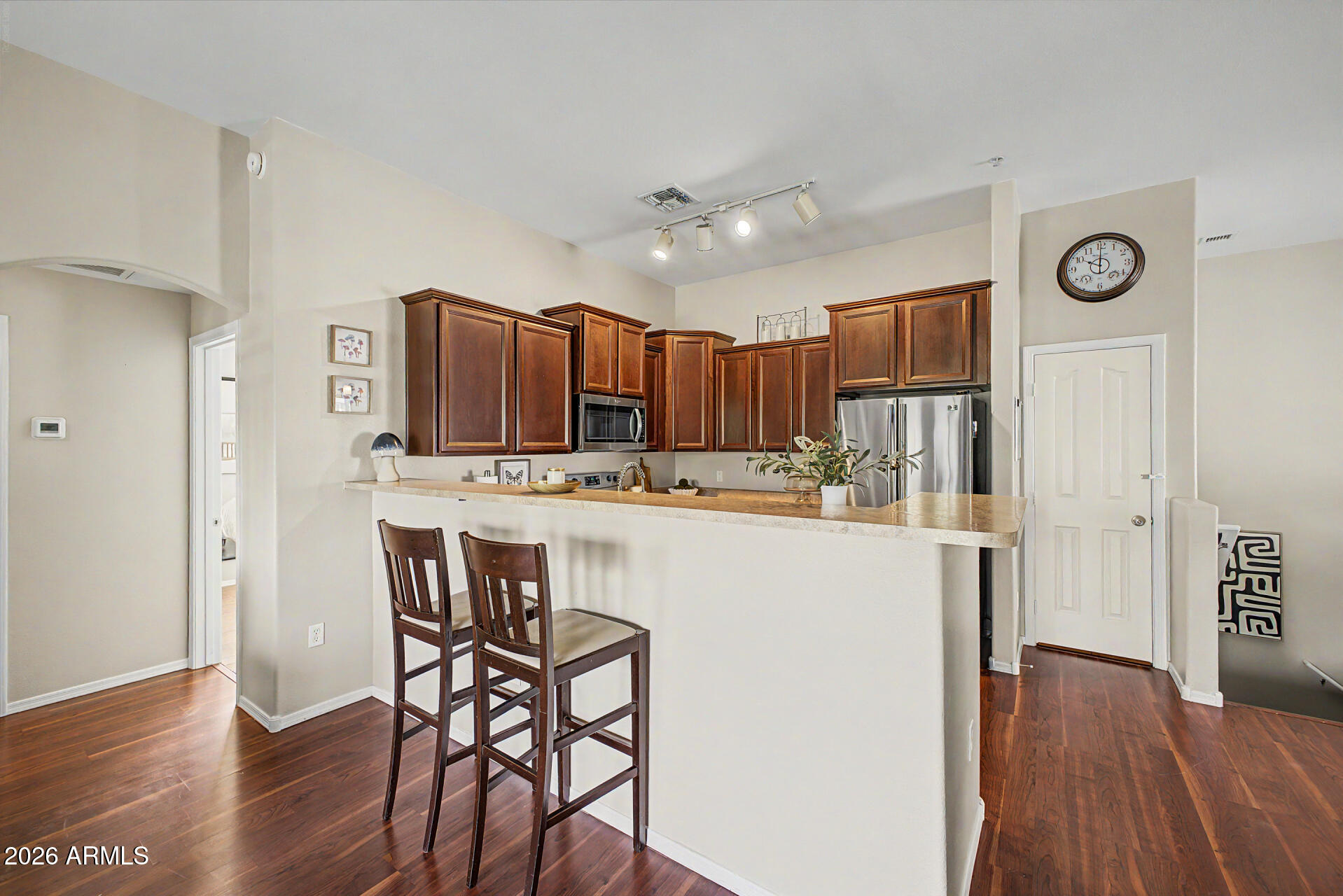 280 South Evergreen Road, Unit 1249 Tempe, AZ 85288 - Photo 10 of 31 Bar view