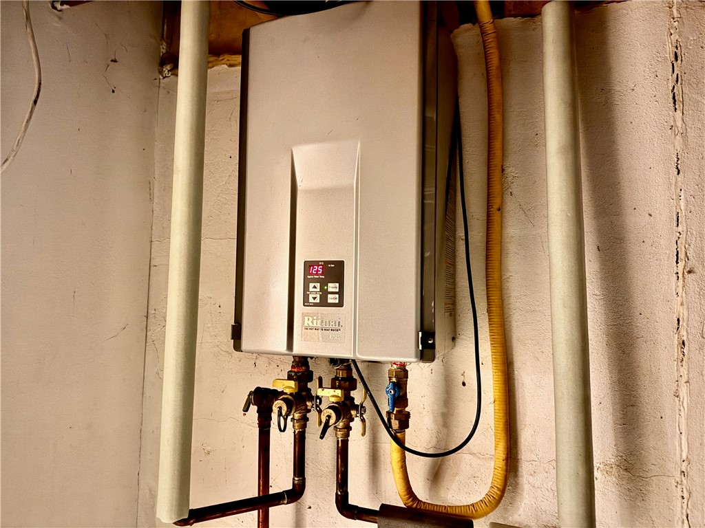 4735 Farnsworth Road Marion, NY 14505 - Photo 30 of 40