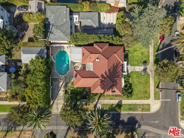 $2,799,000 | 1685 South Victoria Avenue, Los Angeles, CA 90019