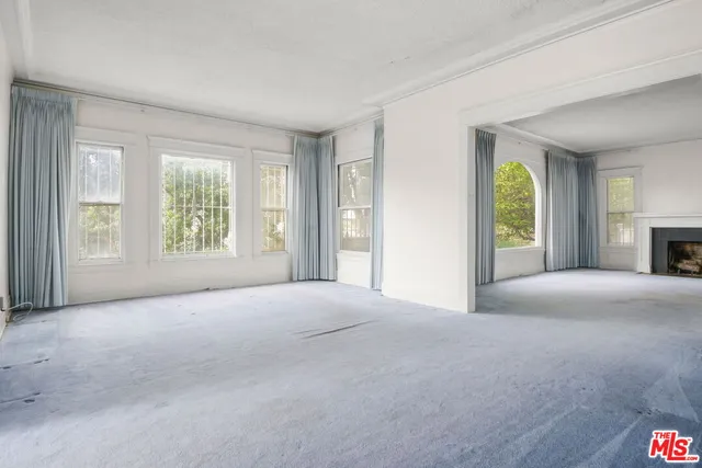 $2,799,000 | 1685 South Victoria Avenue, Los Angeles, CA 90019