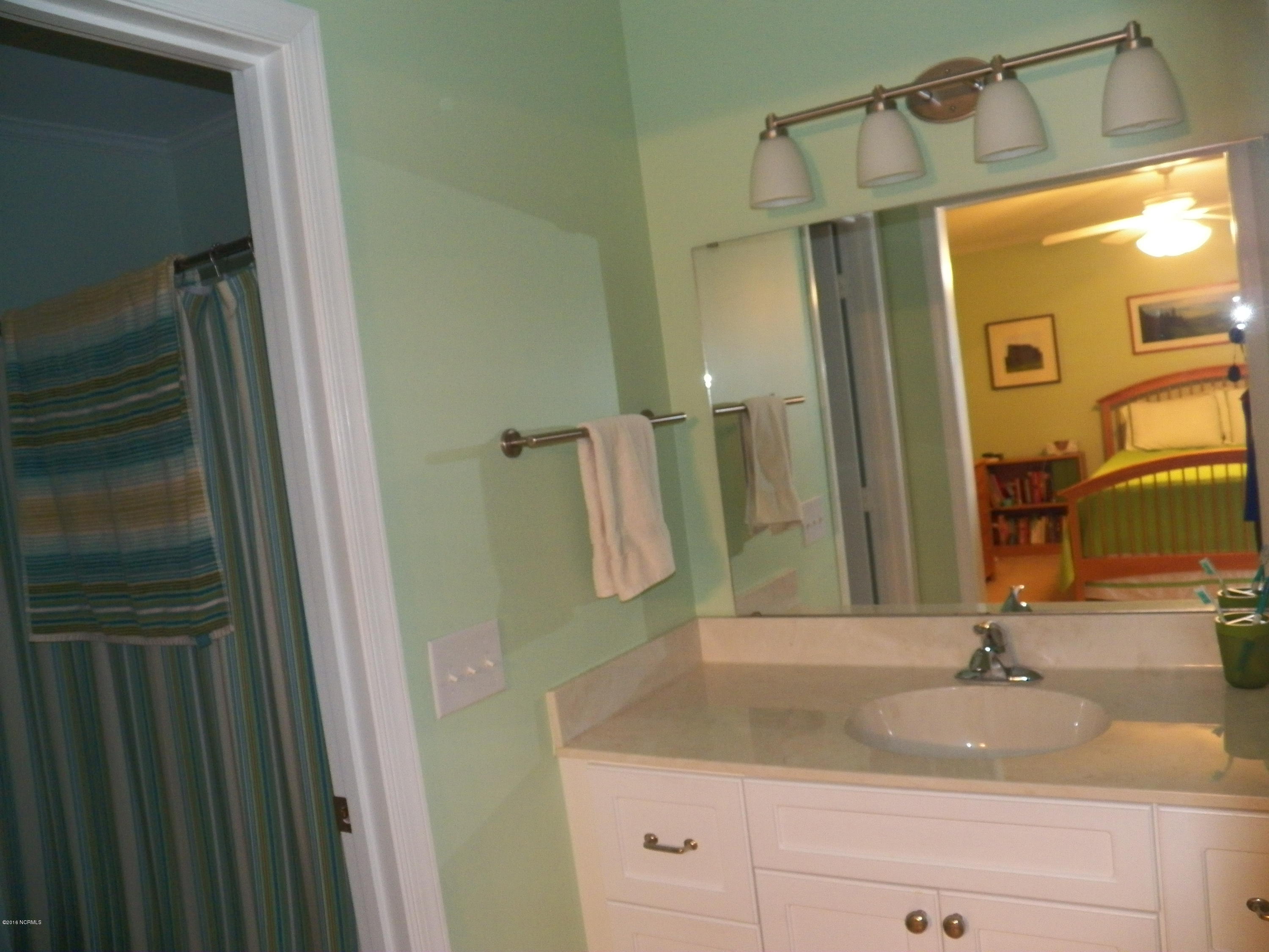 1866 Quail Ridge Road, Unit G Greenville, NC 27858 - Photo 13 of 35 100_0181