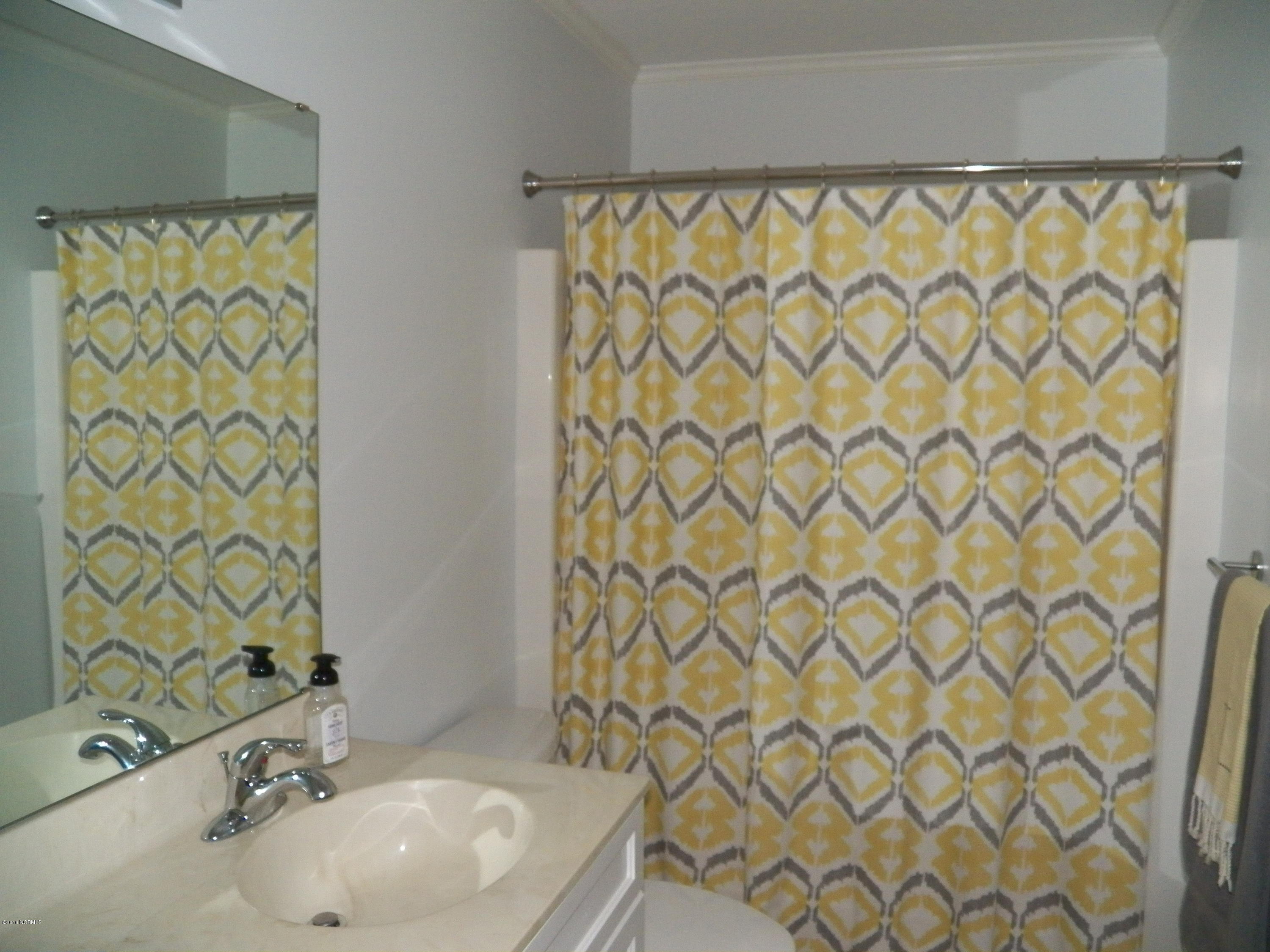 1866 Quail Ridge Road, Unit G Greenville, NC 27858 - Photo 4 of 35 100_0172