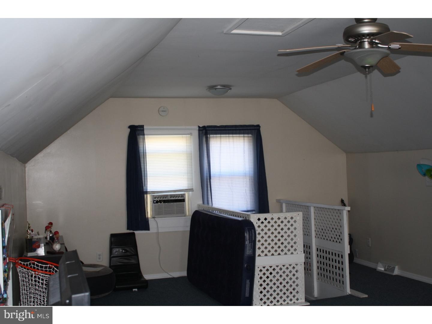 37 Georgia Road Pennsville, NJ 08070 - Photo 20 of 22 Bedroom - Main
