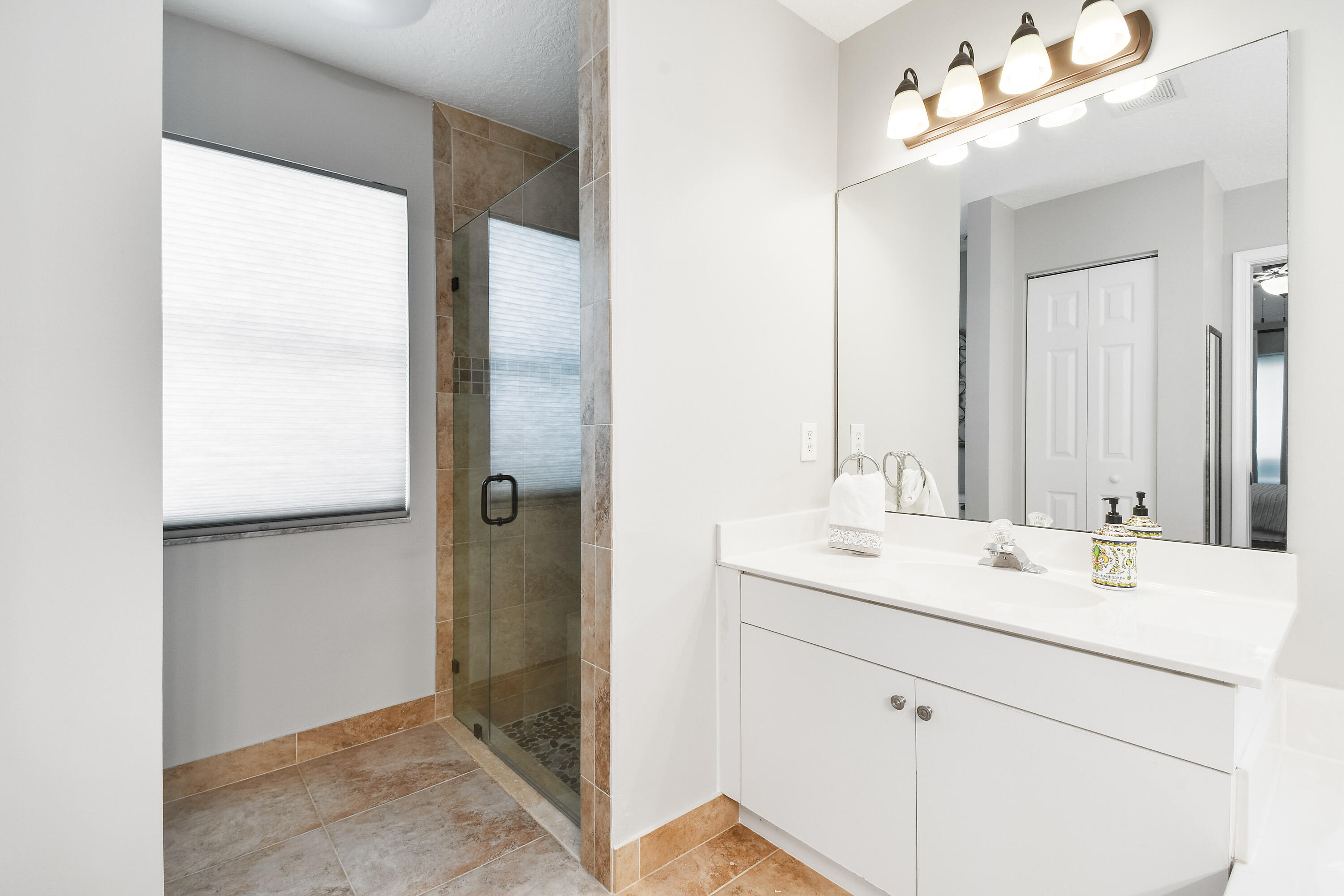 2609 Southwest Regency Road Stuart, FL 34997 - Photo 30 of 57 Master Bathroom