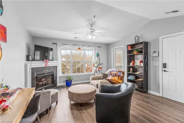 $178,000 | 4702 Brighton Park Drive, Unit 3D, Winston-Salem, NC 27103