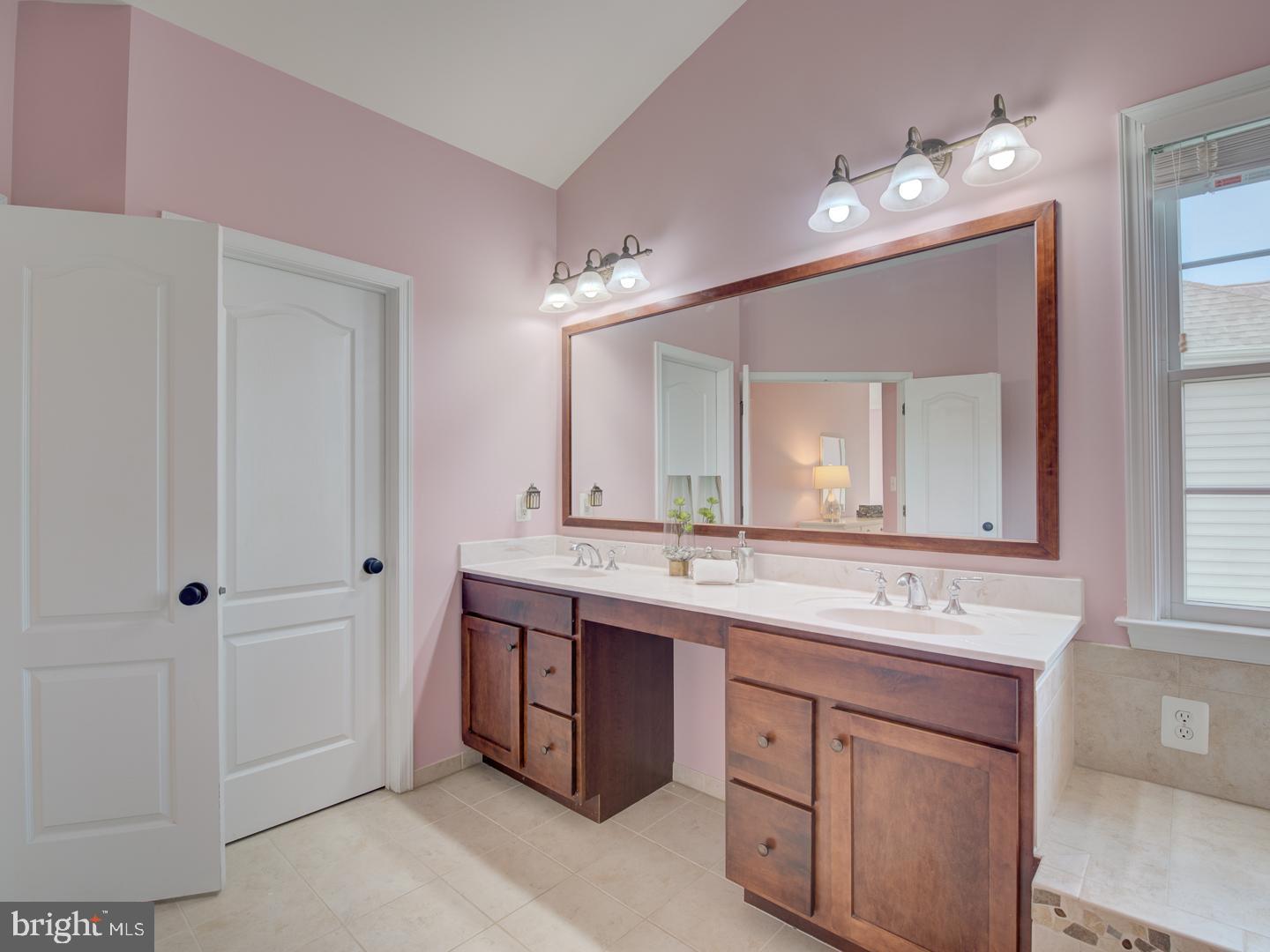 43289 Barnstead Drive Ashburn, VA 20148 - Photo 108 of 146