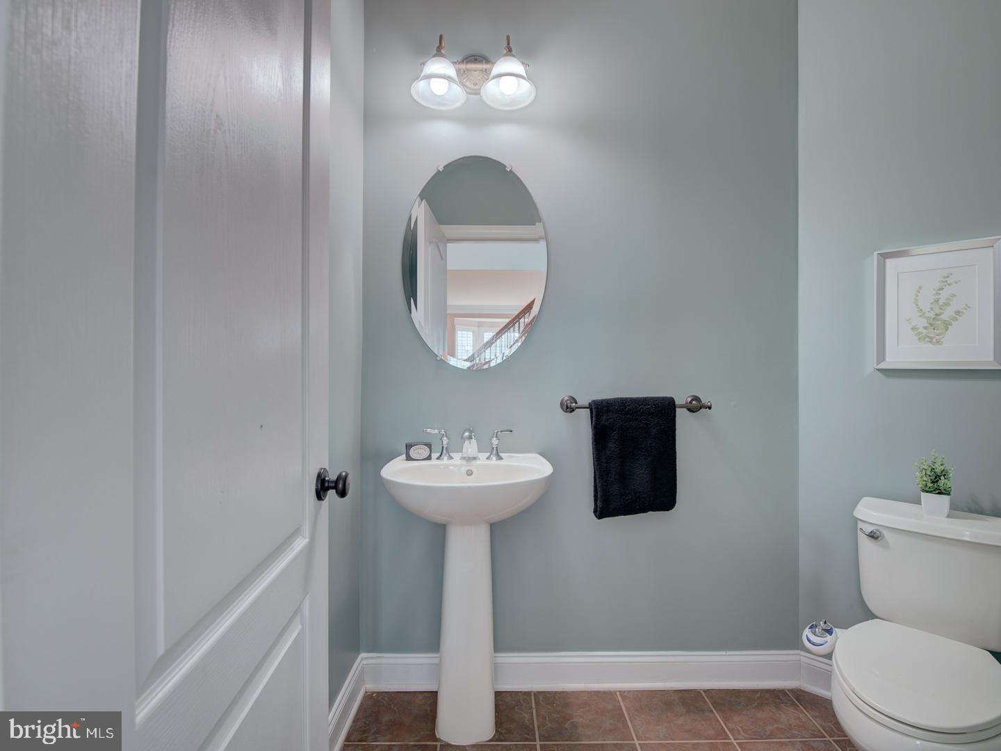 43289 Barnstead Drive Ashburn, VA 20148 - Photo 14 of 146