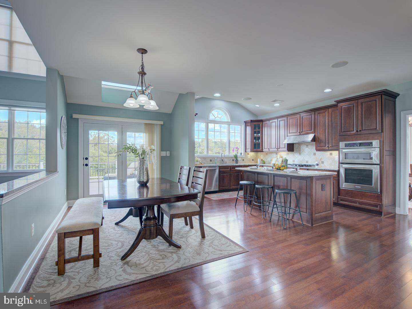 43289 Barnstead Drive Ashburn, VA 20148 - Photo 40 of 146