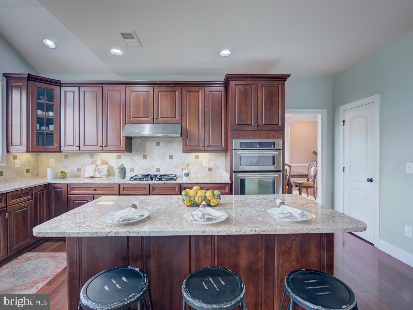 43289 Barnstead Drive Ashburn, VA 20148 - Photo 45 of 146