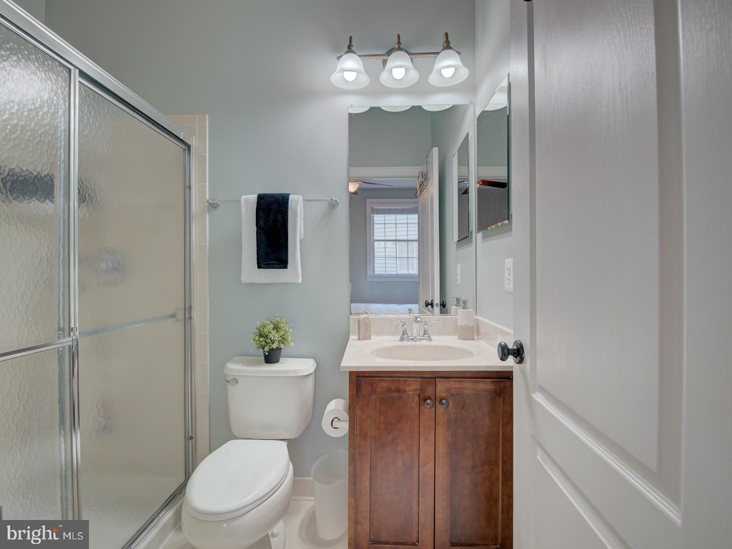 43289 Barnstead Drive Ashburn, VA 20148 - Photo 69 of 146