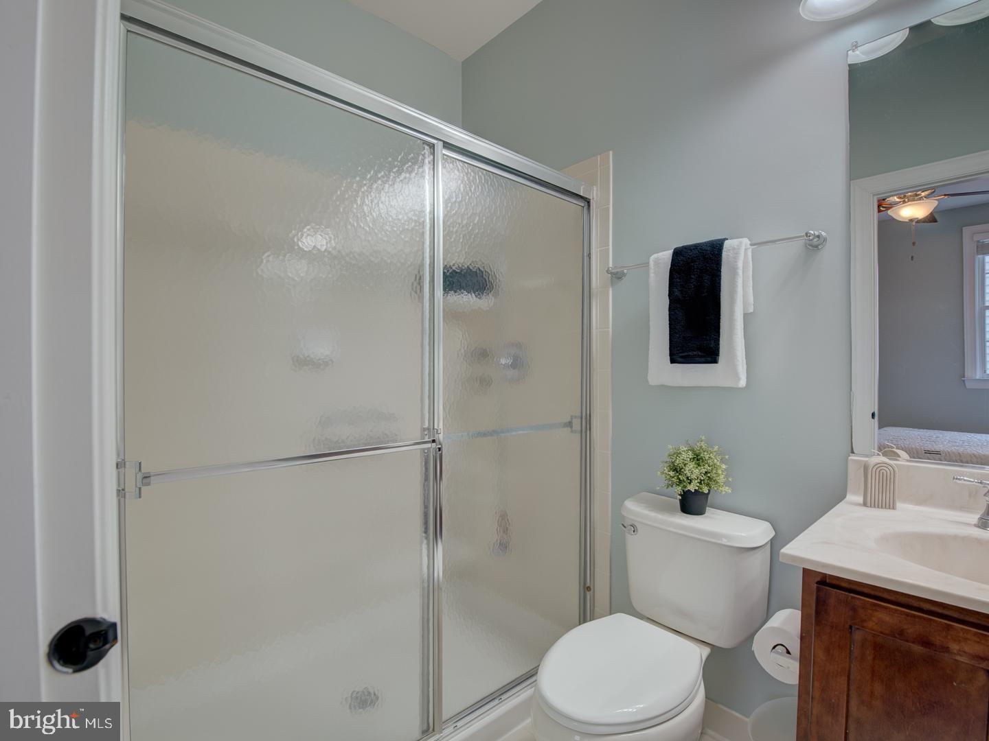 43289 Barnstead Drive Ashburn, VA 20148 - Photo 70 of 146