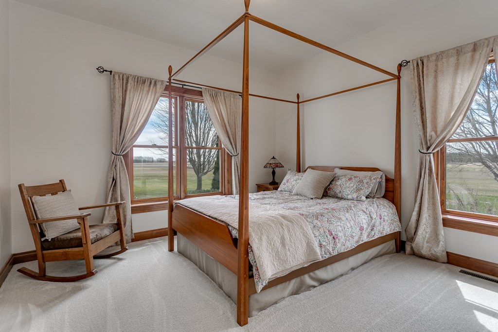 4951 Country View Road Sturgeon Bay, WI 54235 - Photo 20 of 77 Gallery Image 20