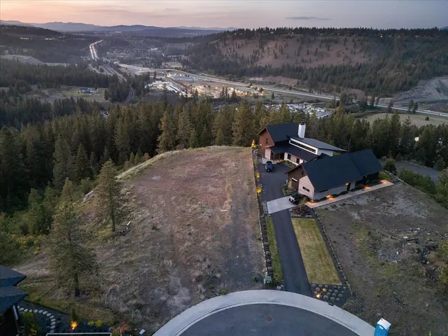 $399,000 | 5204 South Falcon Point, Spokane, WA 99224