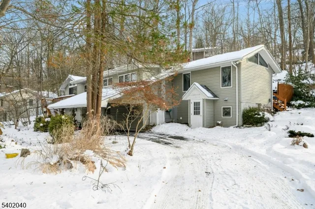 $549,000 | 153 Forest Lake Drive North, Andover, NJ 07821