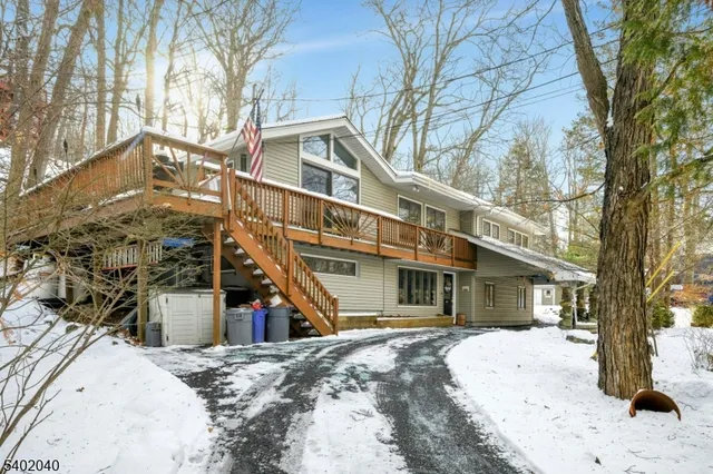 $549,000 | 153 Forest Lake Drive North, Andover, NJ 07821