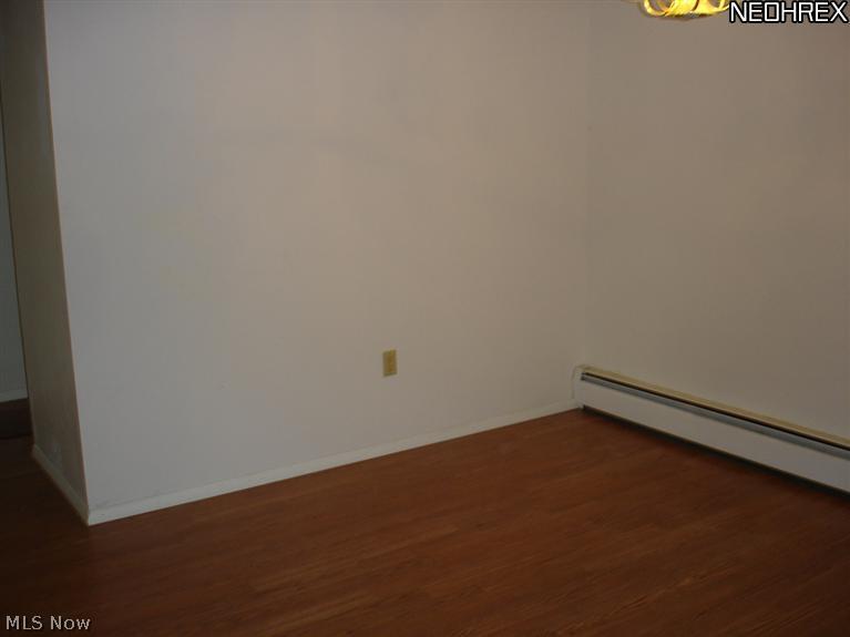 4814 Laurel Road Brunswick, OH 44212 - Photo 7 of 12 Gallery Image 7