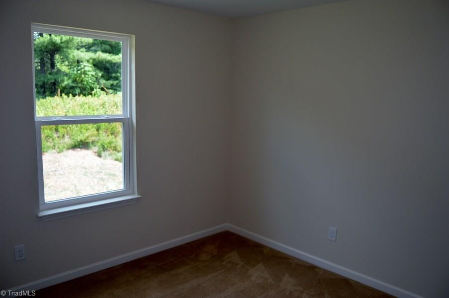 2122 West Simpson Road Burlington, NC 27217 - Photo 12 of 15 Gallery Image 12