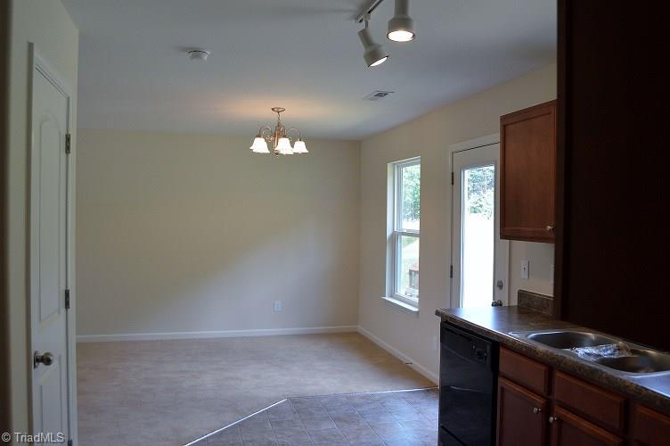2122 West Simpson Road Burlington, NC 27217 - Photo 5 of 15 Gallery Image 5
