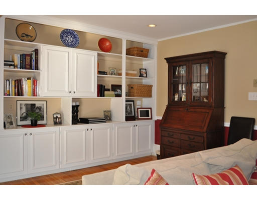 13 Garrison Road, Unit PH5 Brookline, MA 02445 - Photo 11 of 17