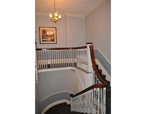 13 Garrison Road, Unit PH5 Brookline, MA 02445 - Photo 4 of 17