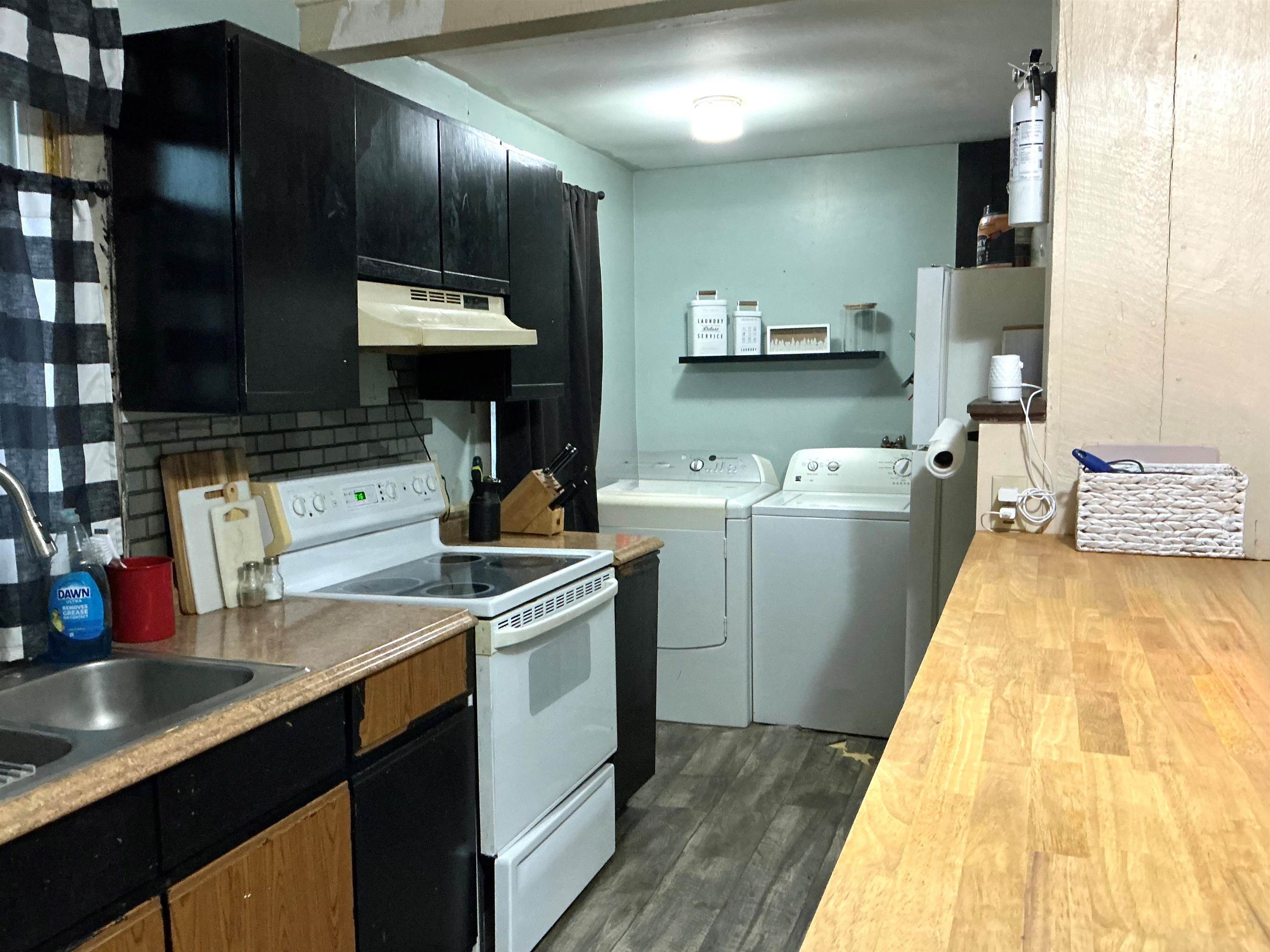 340 Pleasant Street Bennington, VT 05201 - Photo 2 of 7