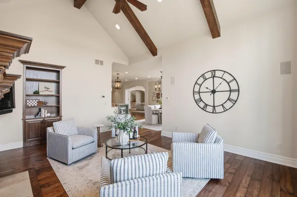$2,690,000 | 1264 Mary Hill Circle, Hartland, WI 53029