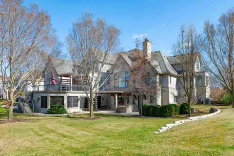 $2,690,000 | 1264 Mary Hill Circle, Hartland, WI 53029