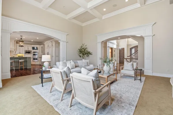$2,690,000 | 1264 Mary Hill Circle, Hartland, WI 53029