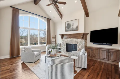 $2,690,000 | 1264 Mary Hill Circle, Hartland, WI 53029