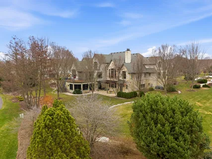 $2,690,000 | 1264 Mary Hill Circle, Hartland, WI 53029