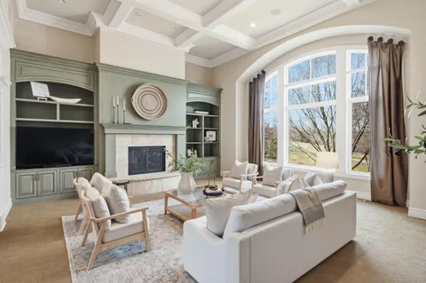 $2,690,000 | 1264 Mary Hill Circle, Hartland, WI 53029