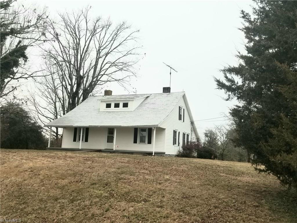 1074 Locust Grove Road Westfield, NC 27053 - Photo 2 of 21 View from front