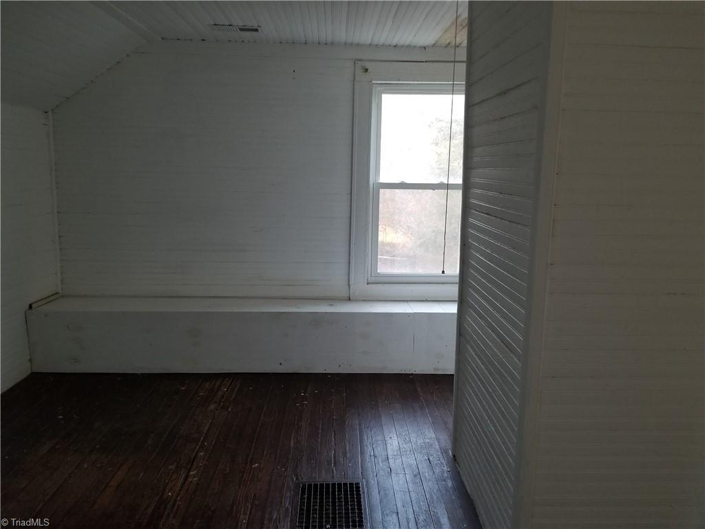 1074 Locust Grove Road Westfield, NC 27053 - Photo 20 of 21 Upstairs bedroom