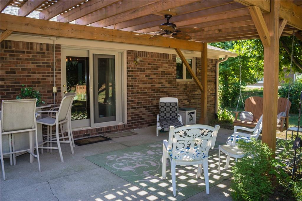1068 Ridgeview Court Avon, IN 46123 - Photo 15 of 22