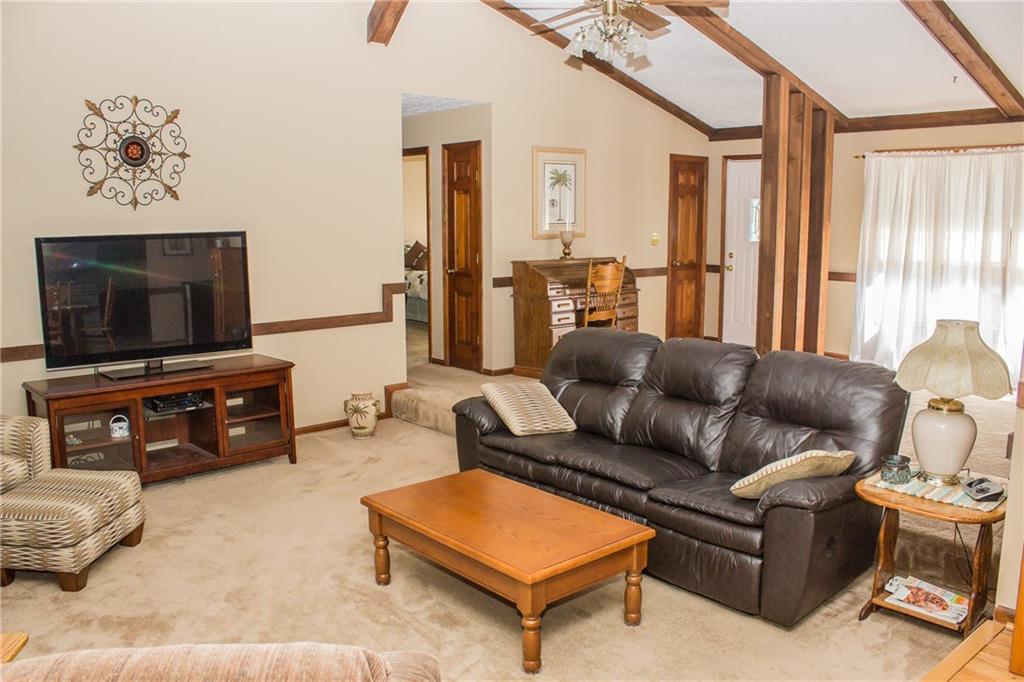 1068 Ridgeview Court Avon, IN 46123 - Photo 5 of 22