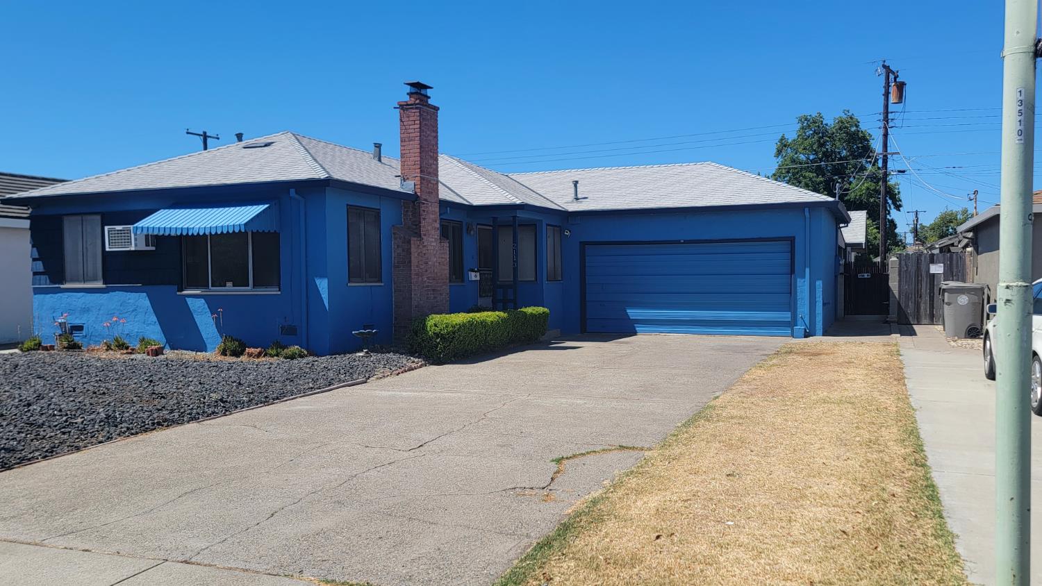 2113 Fruitridge Road Sacramento, CA 95822 - Photo 4 of 34